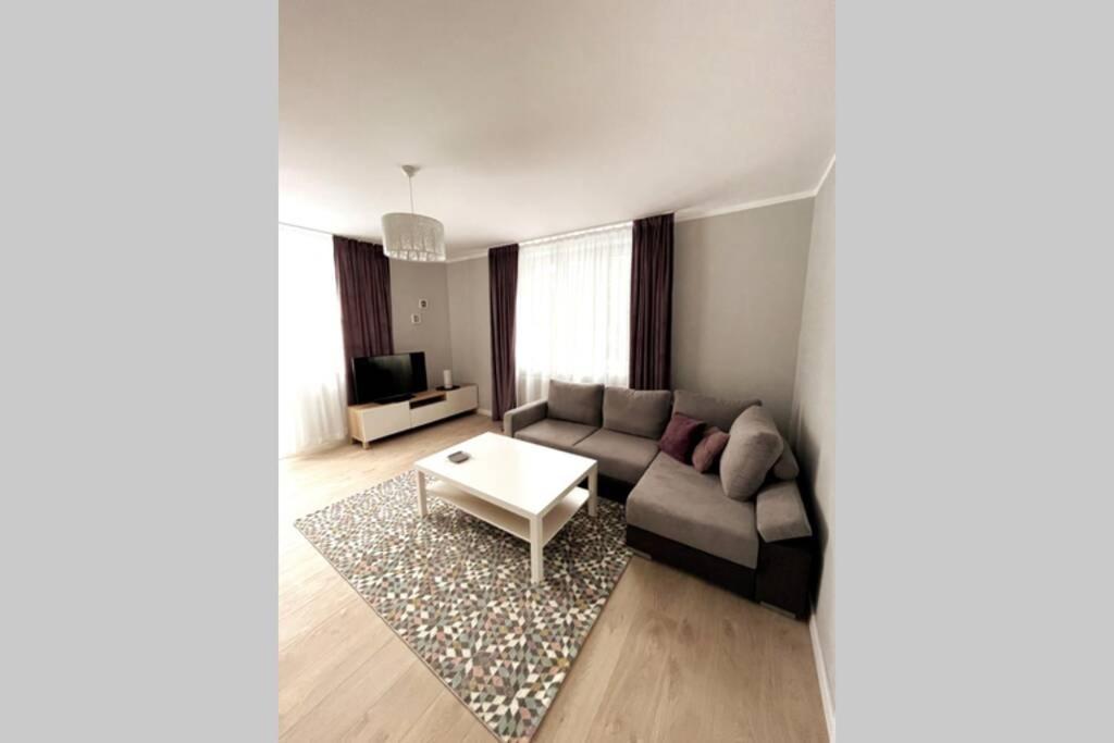 Modern Apartment In Tarnów Εξωτερικό φωτογραφία